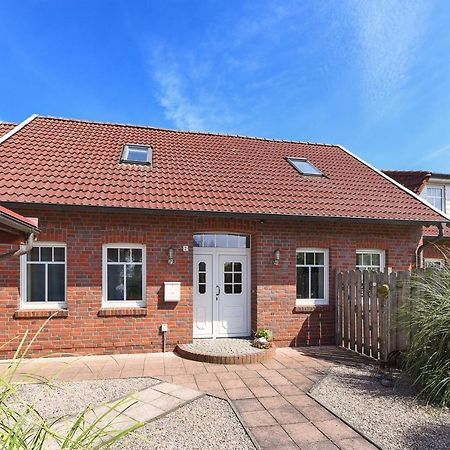 Ferienwohnungen Im Haus Friesische Weite Schillig Bagian luar foto