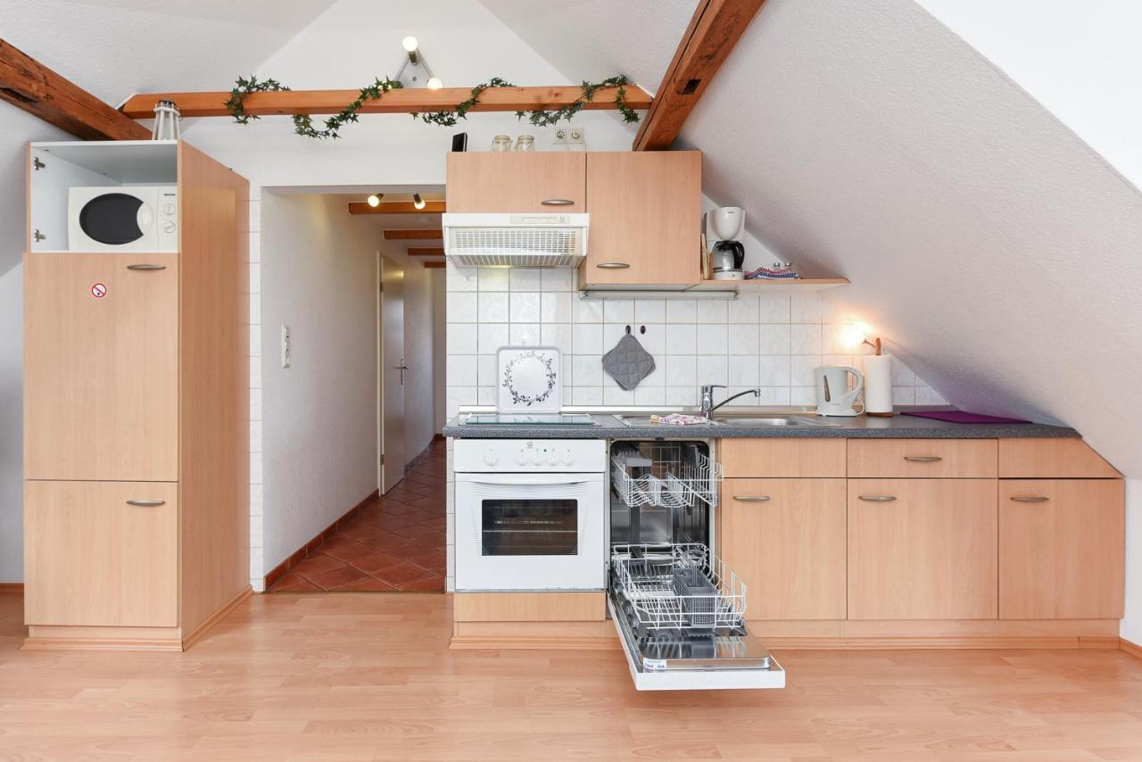 Ferienwohnungen Im Haus Friesische Weite Schillig Bagian luar foto