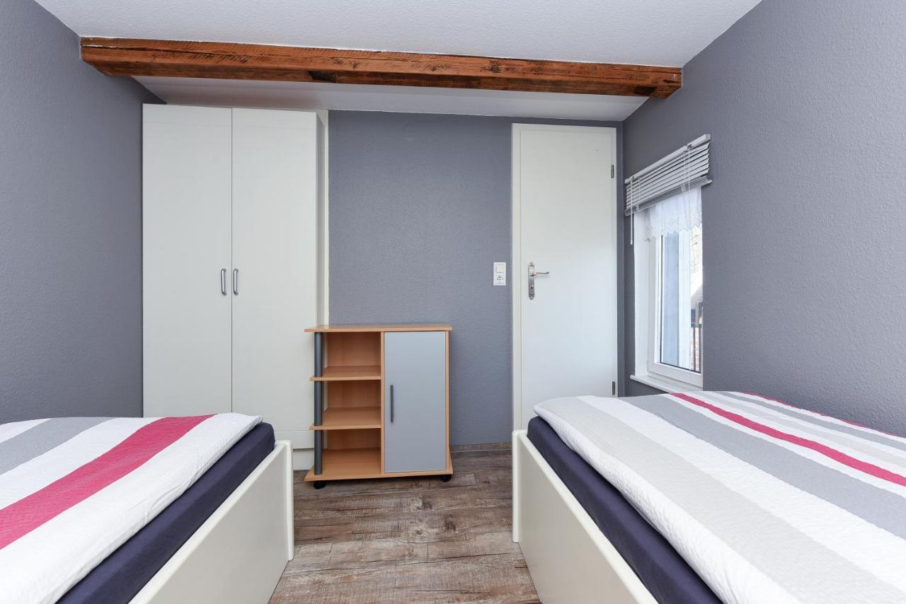 Ferienwohnungen Im Haus Friesische Weite Schillig Bagian luar foto